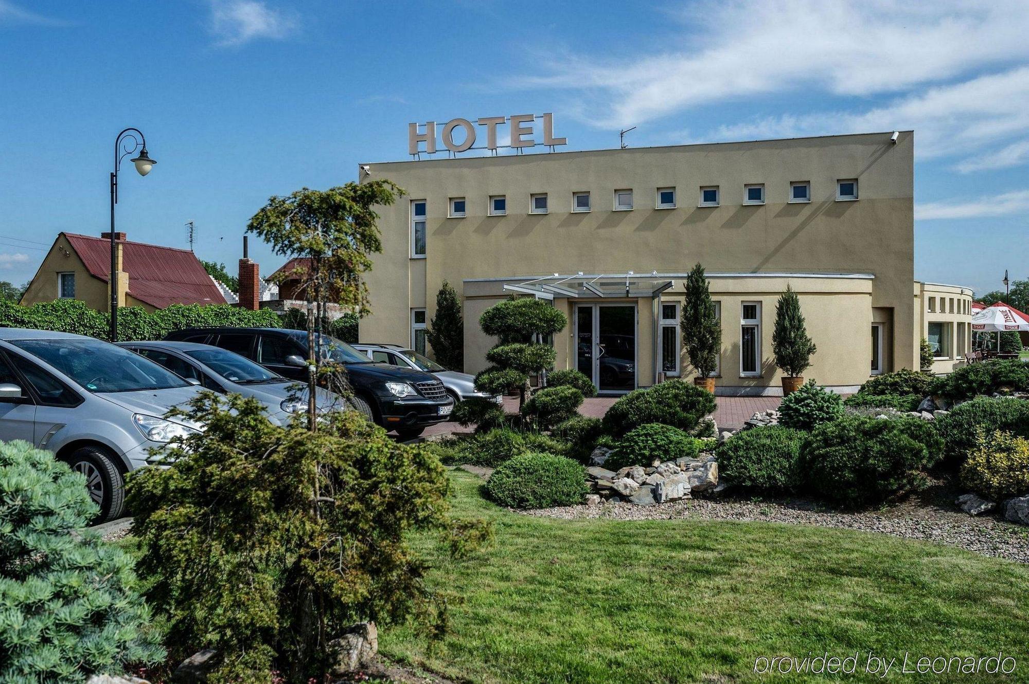 Bialy Dom Henlex Hotel Restauracja Poznan Dış mekan fotoğraf